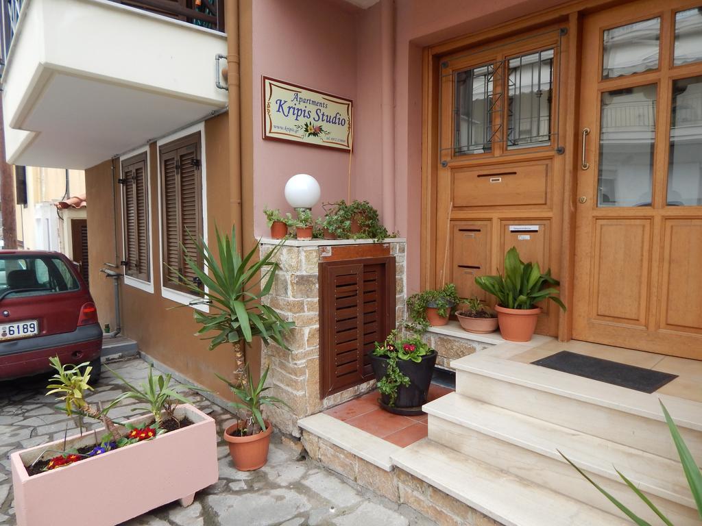 Kripis Studio Салоники Экстерьер фото