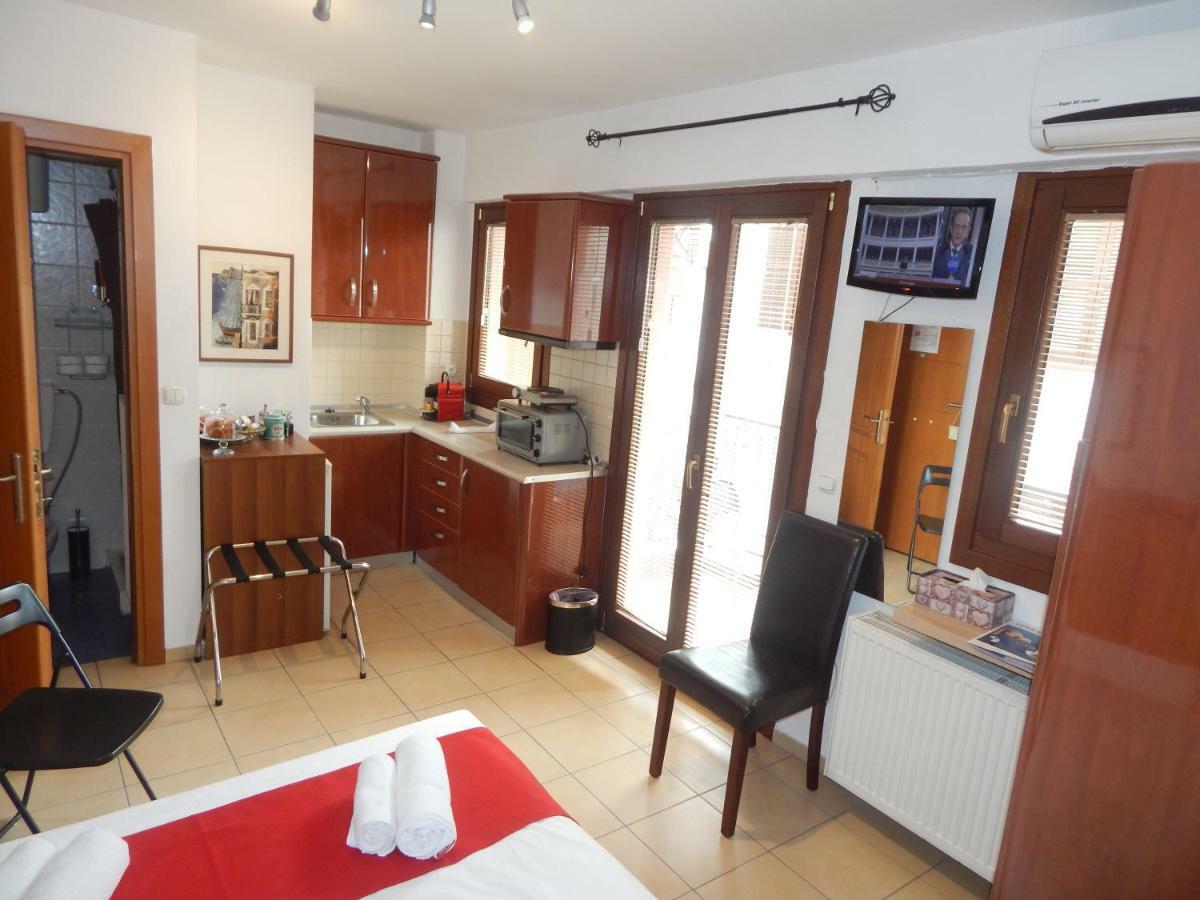 Kripis Studio Салоники Экстерьер фото