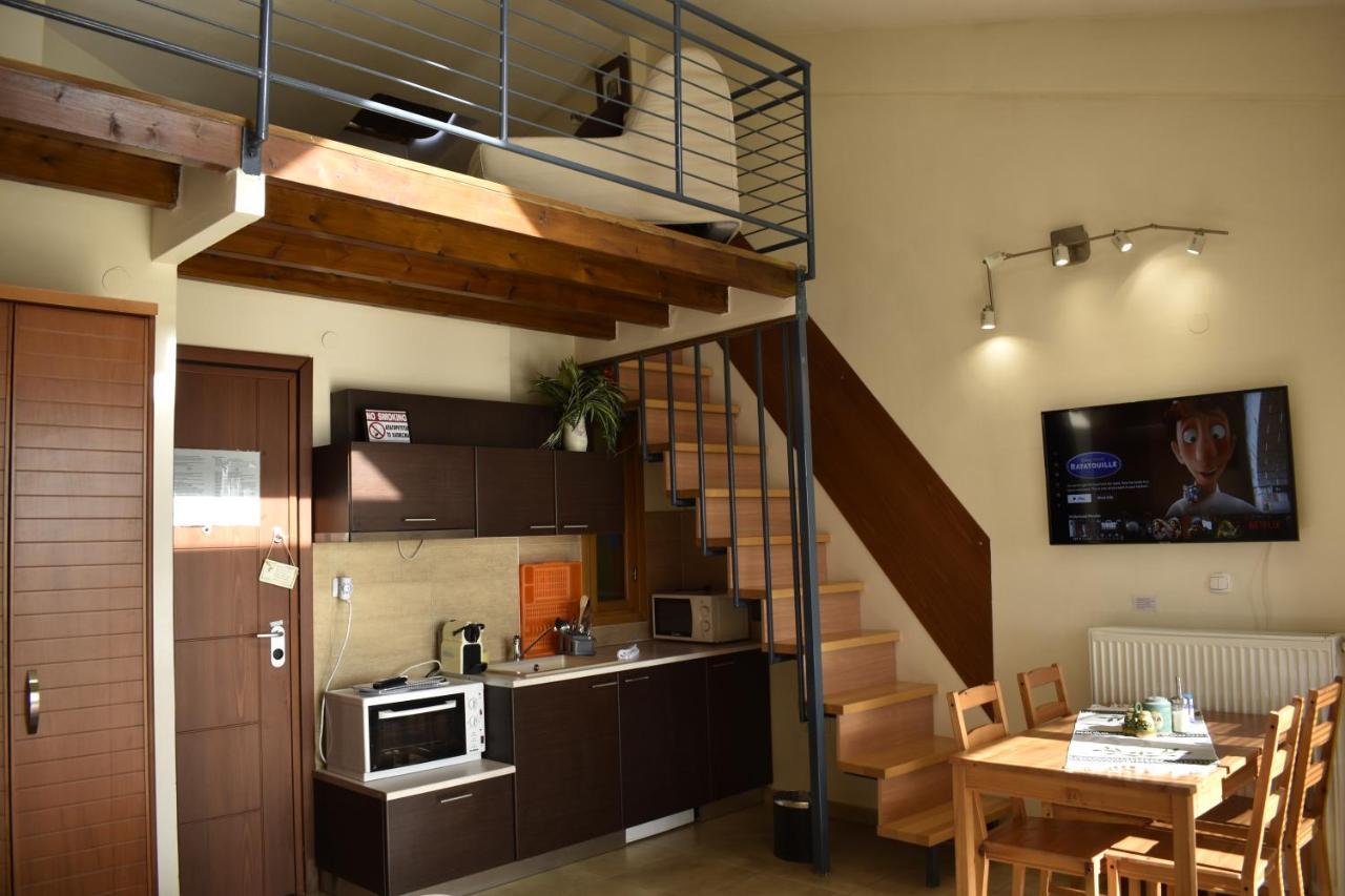 Kripis Studio Салоники Экстерьер фото